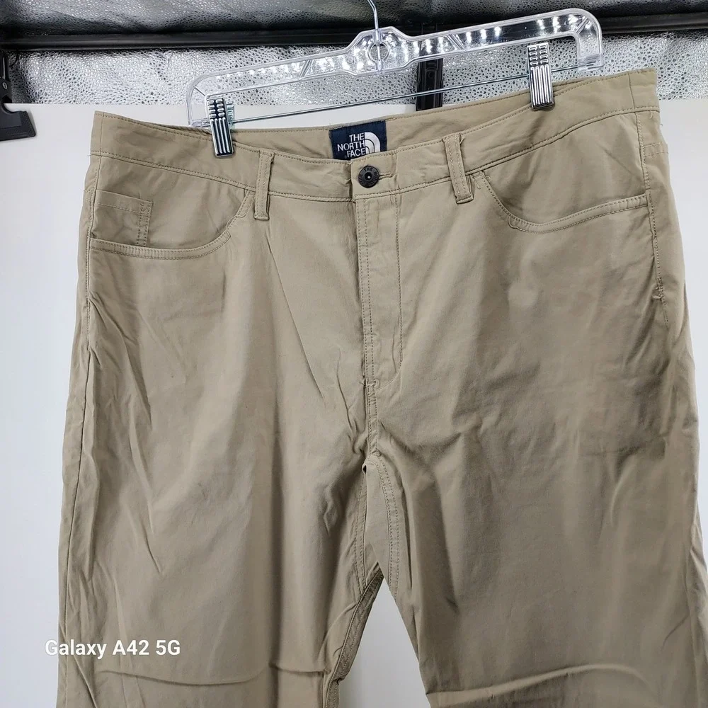 The North Face Mens Regular Fit‎ Khaki Utility Pants Size 36